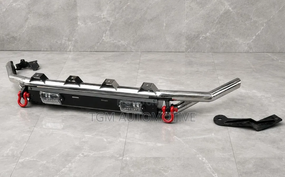 Chrome Front Bull Bar Hilux Revo
