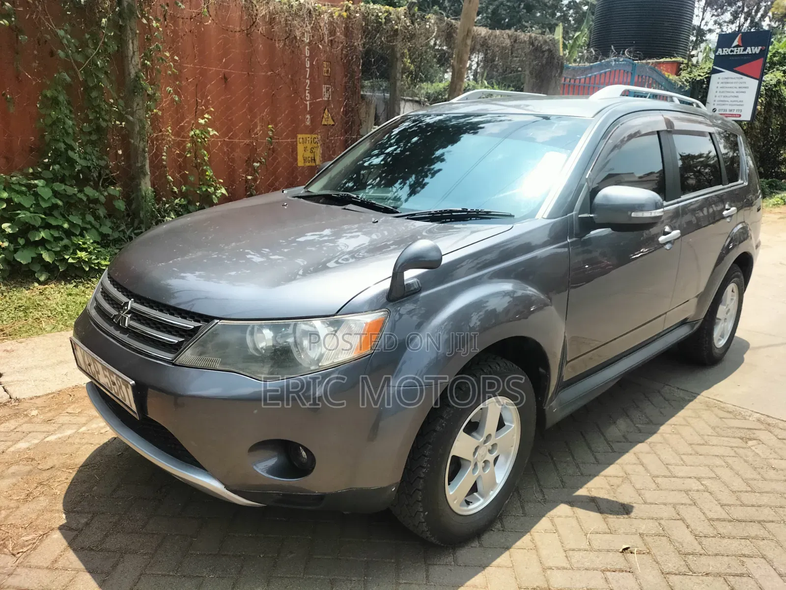Mitsubishi Outlander 2011 Gray
