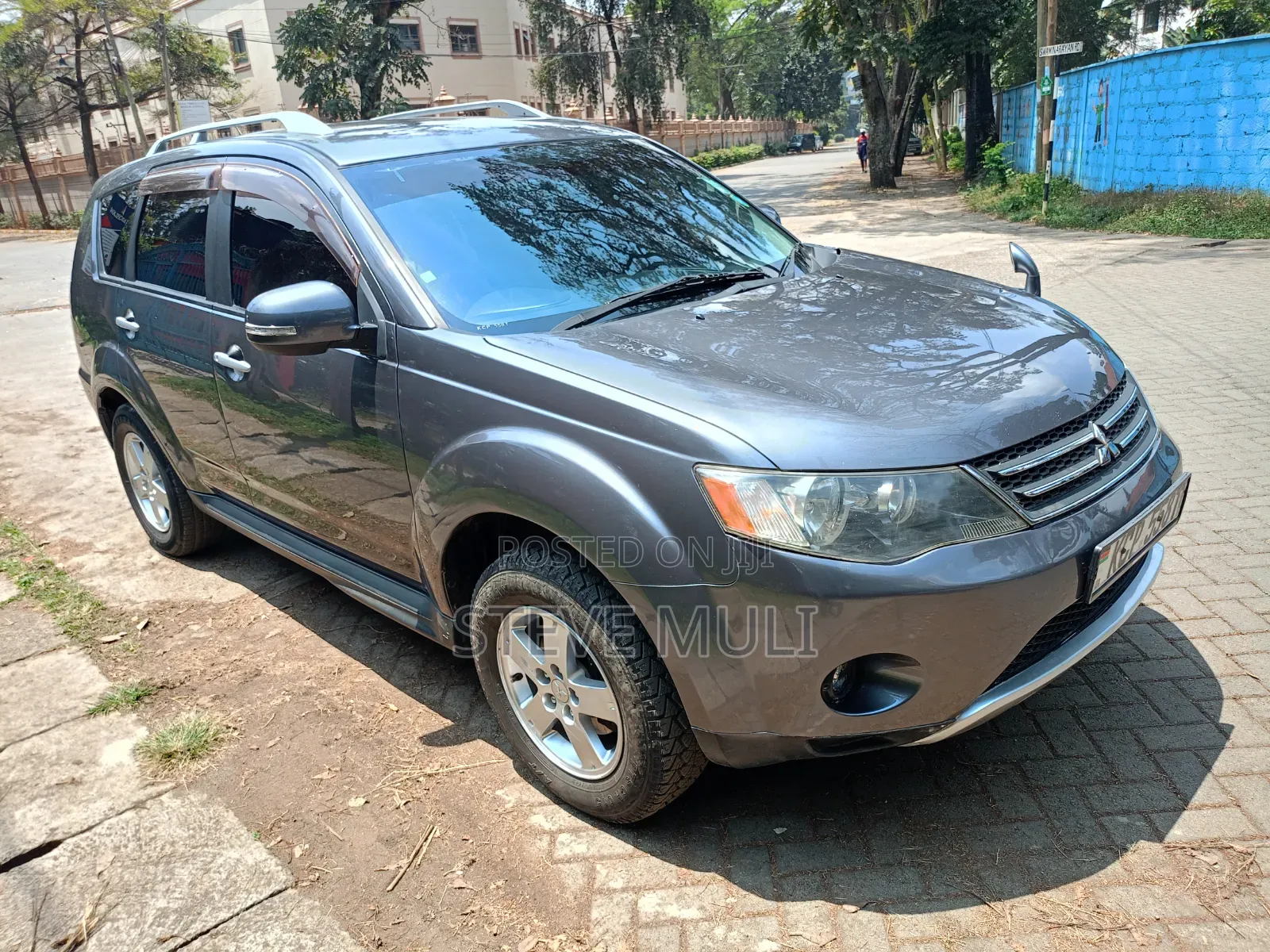 Mitsubishi Outlander 2011 Gray