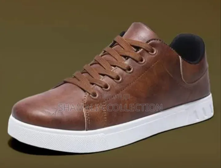 Stylish Brown Leather Sneakers – Casual Comfort