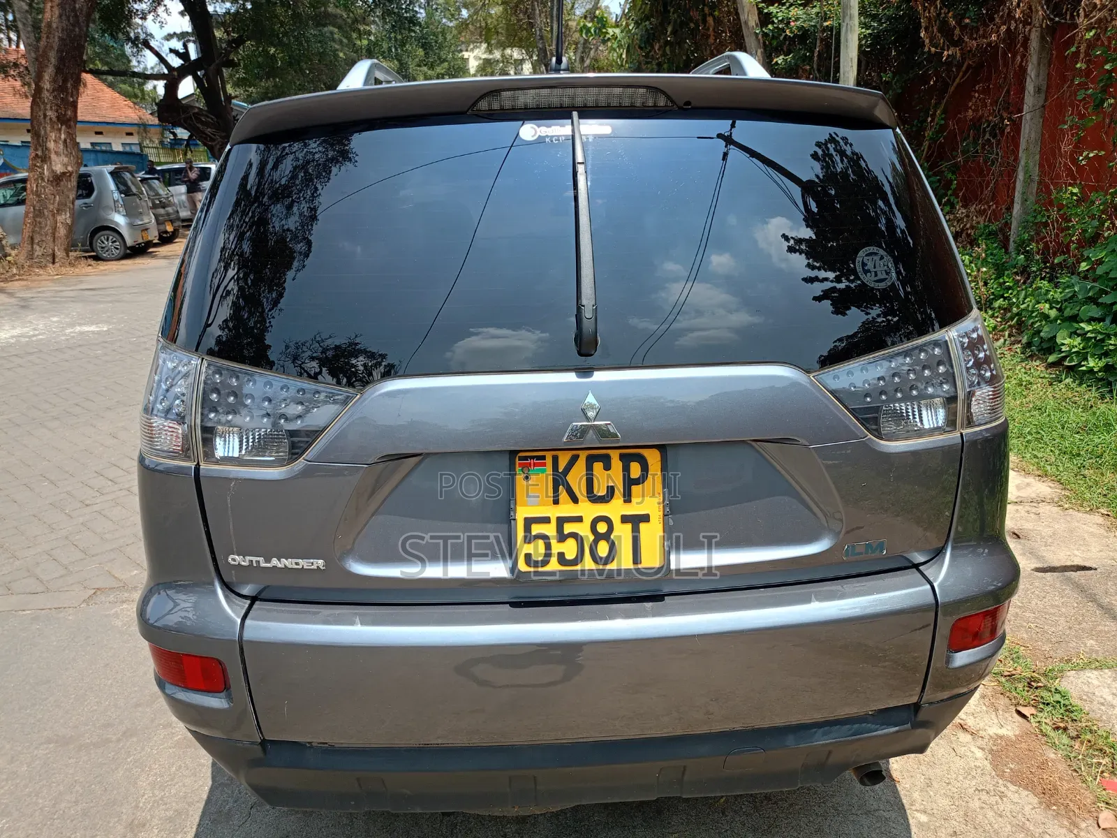 Mitsubishi Outlander 2011 Gray