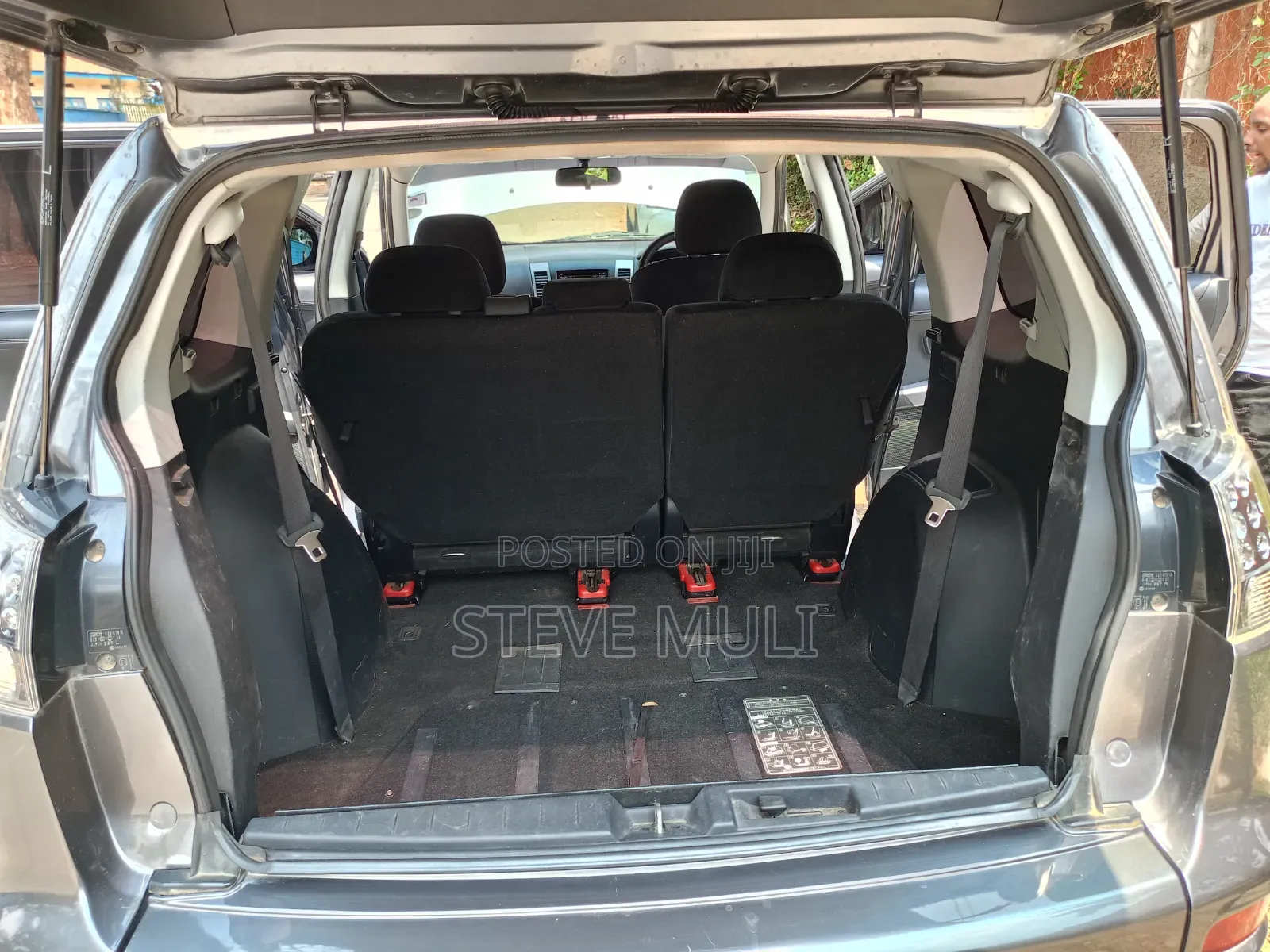 Mitsubishi Outlander 2011 Gray