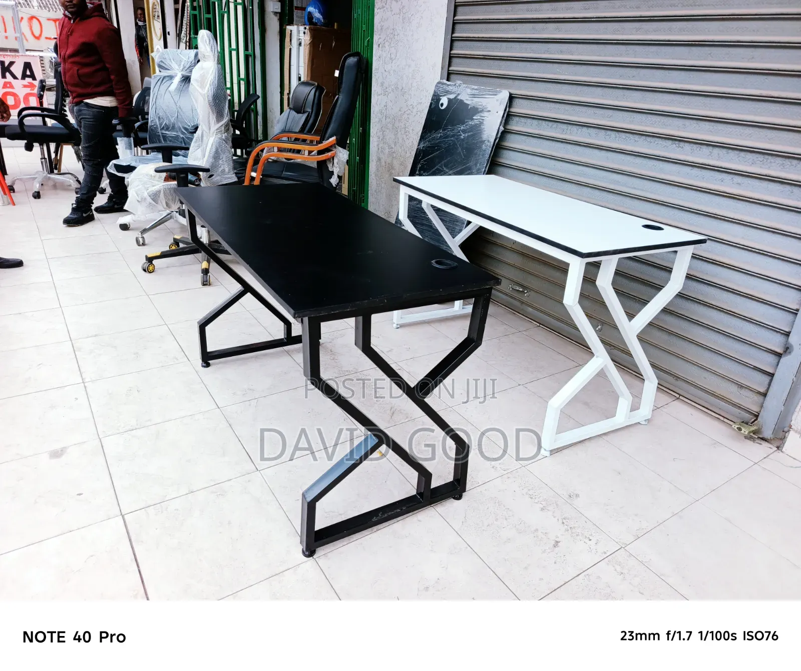 Mordern Study Table