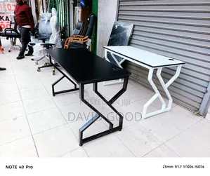 Mordern Study Table