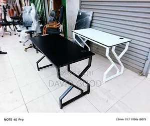 Mordern Study Table
