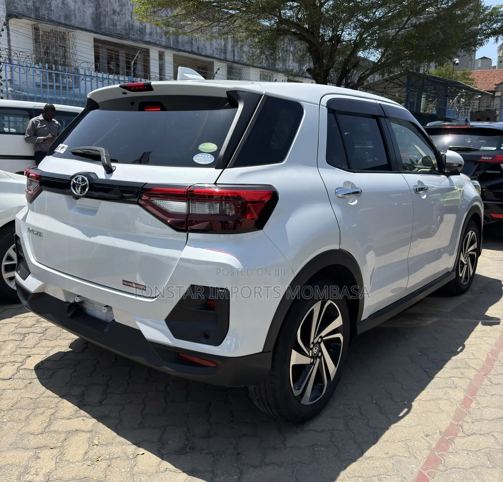 Toyota Raize 1.0 FWD 2020 White
