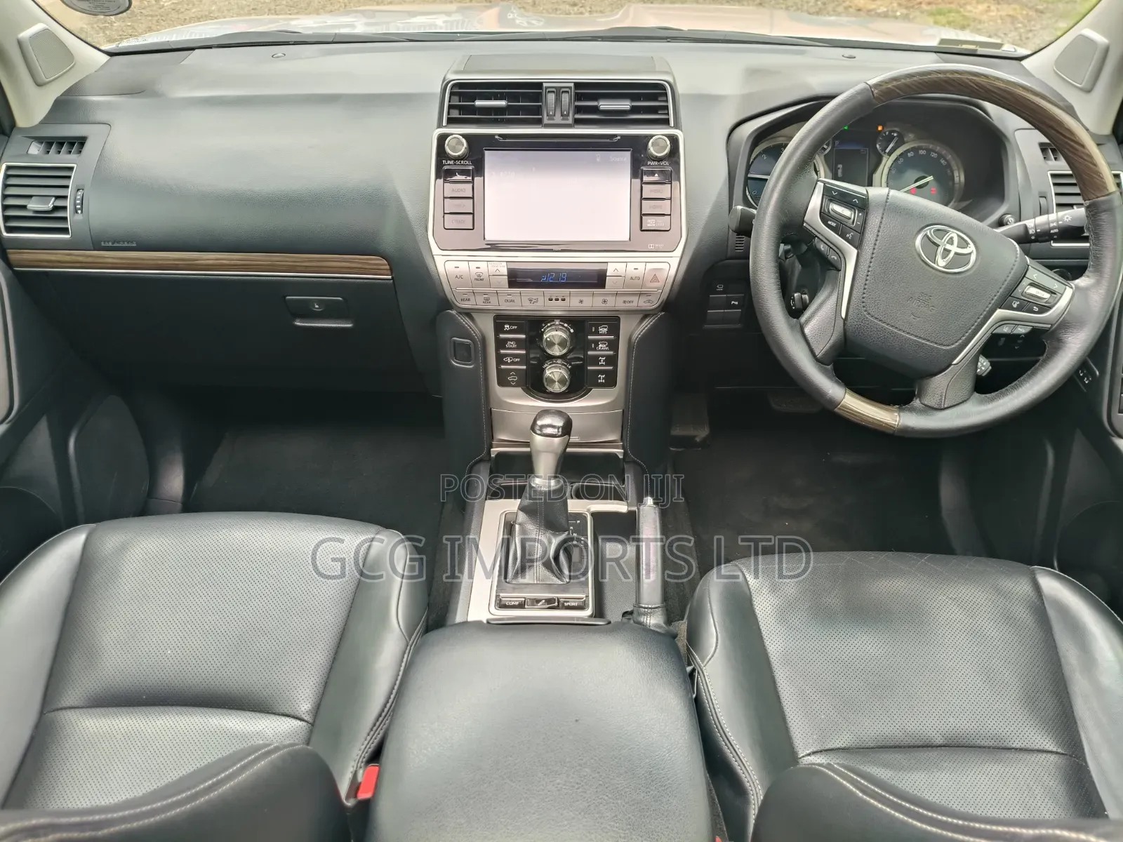 Toyota Land Cruiser Prado 2019 Silver