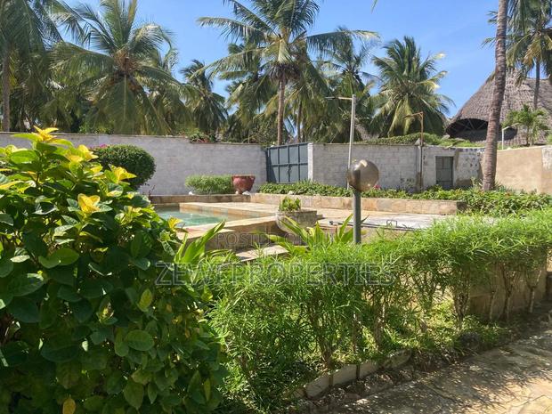 3bdrm House in Diani for sale - thumbnail 3