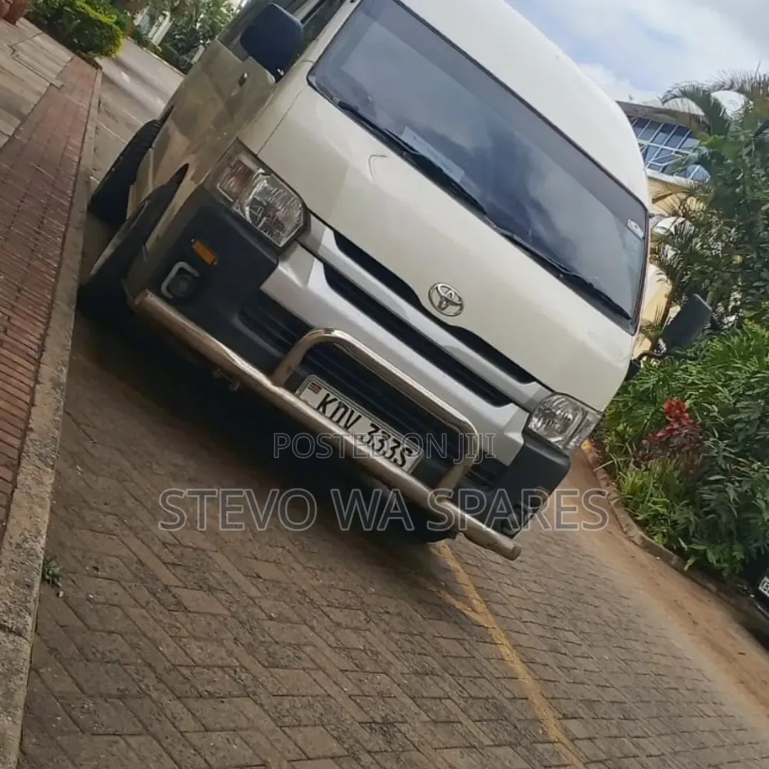 18 Seater Van for Hire