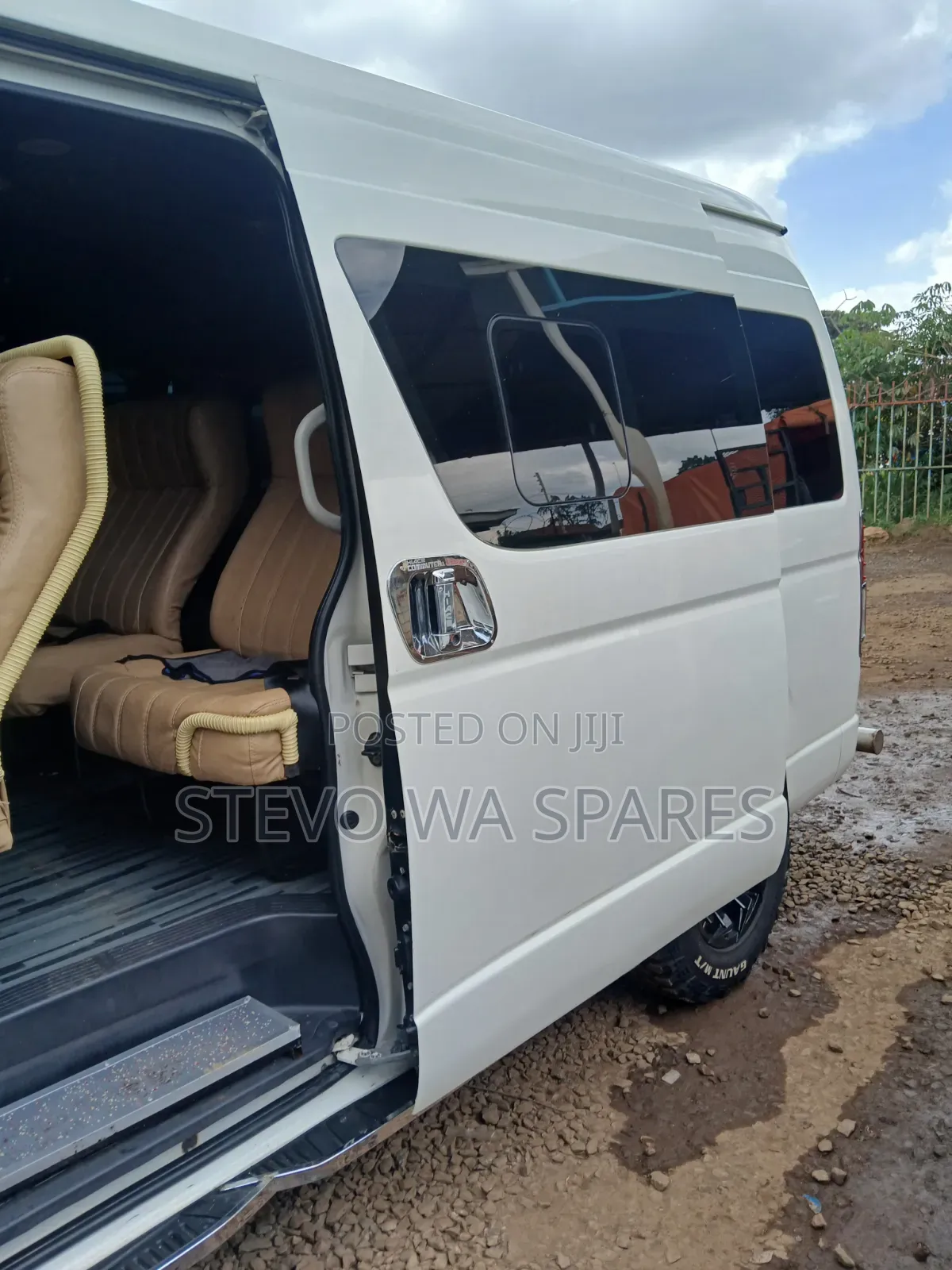 18 Seater Van for Hire