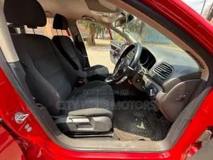 Volkswagen Golf 2013 Red