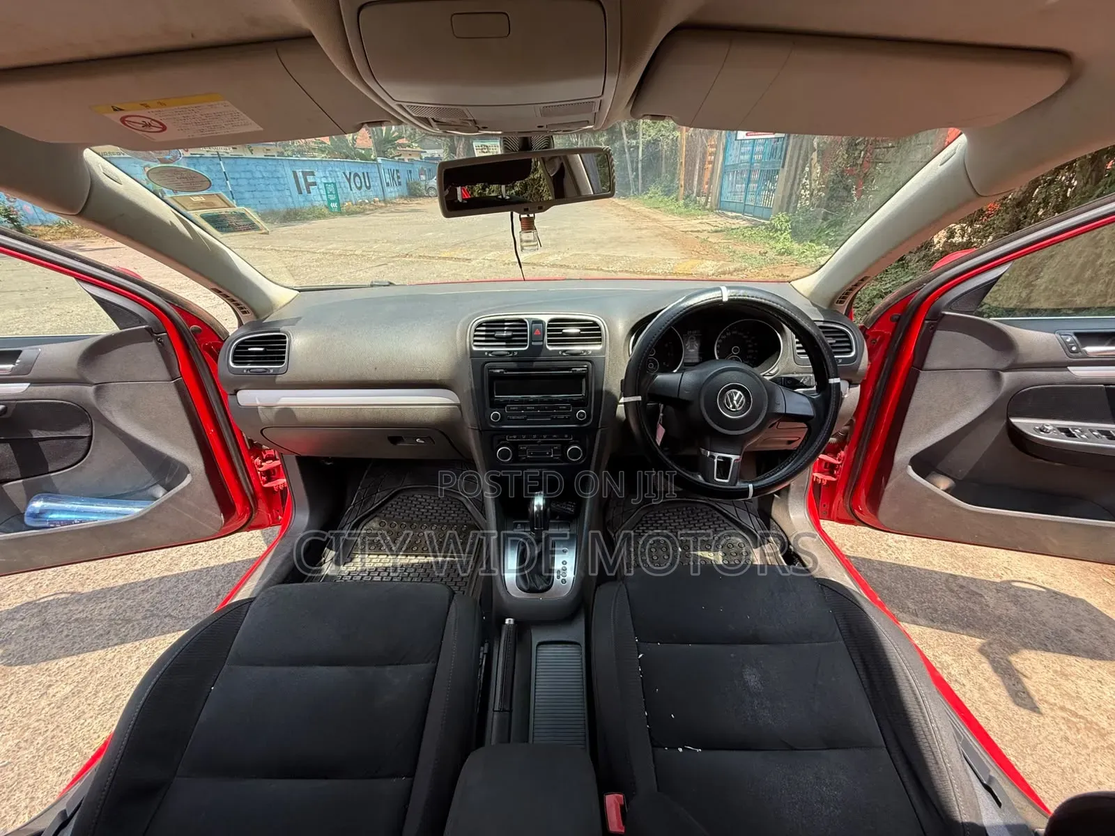 Volkswagen Golf 2013 Red