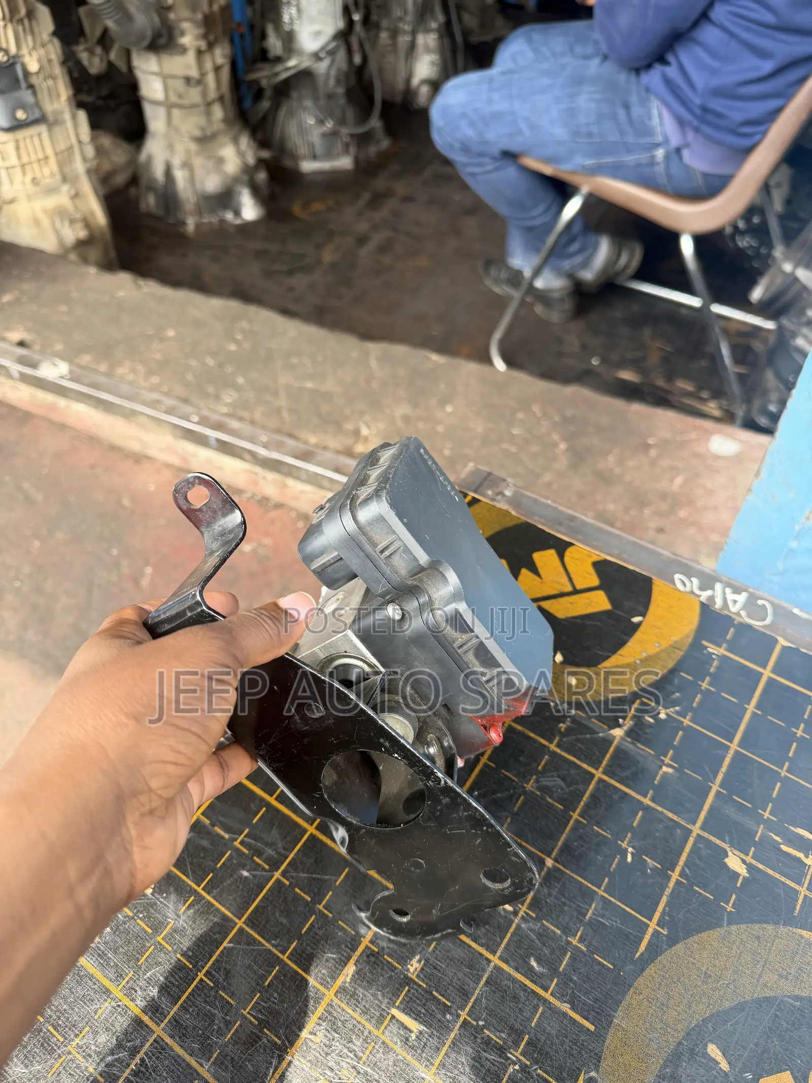 ABS Pump Hilux Revo 4G