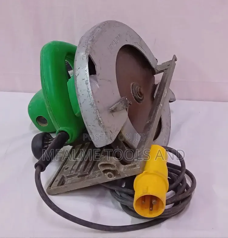 Ex-Uk Heavy-Duty Hitachi Eletric Circular Saw