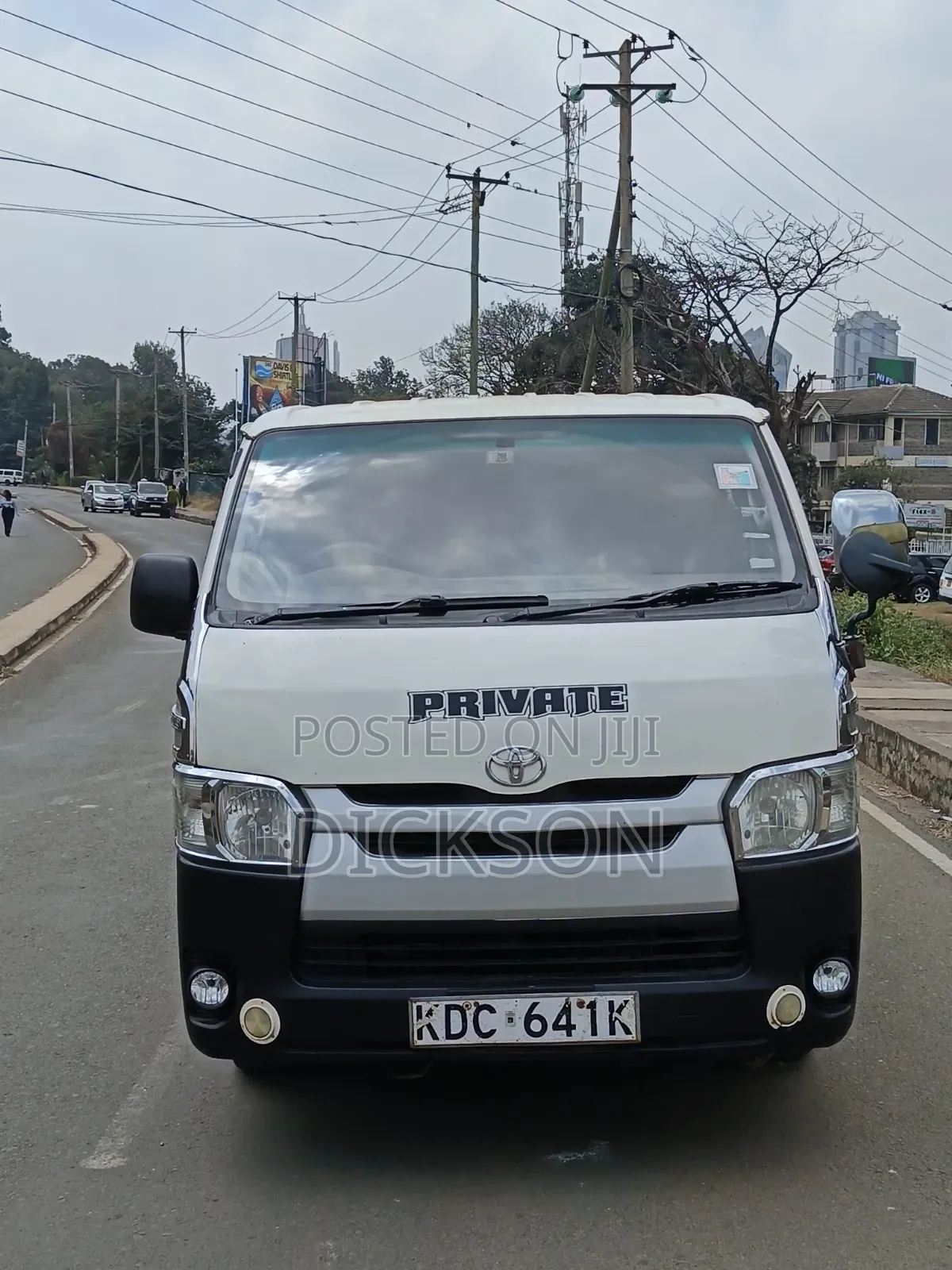 Toyota HiAce 2014 White