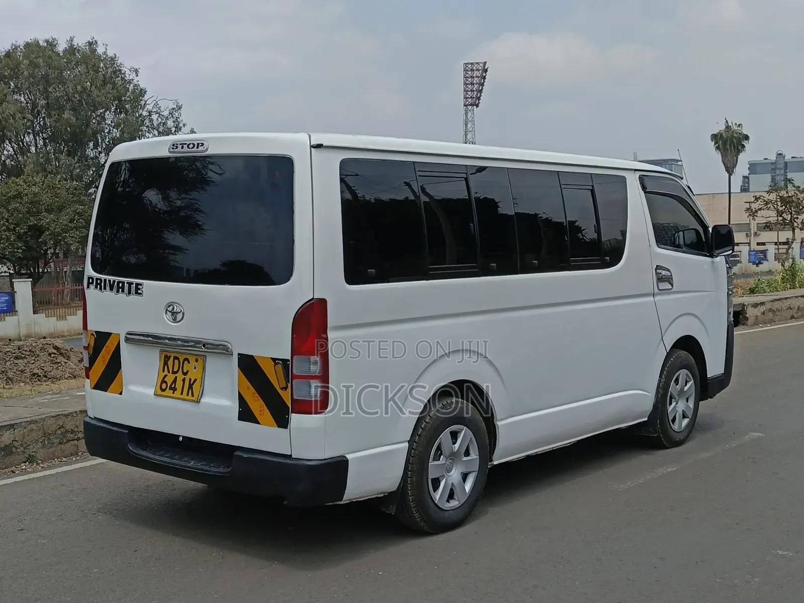 Toyota HiAce 2014 White