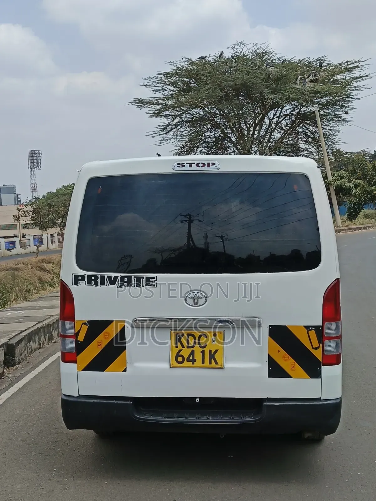 Toyota HiAce 2014 White