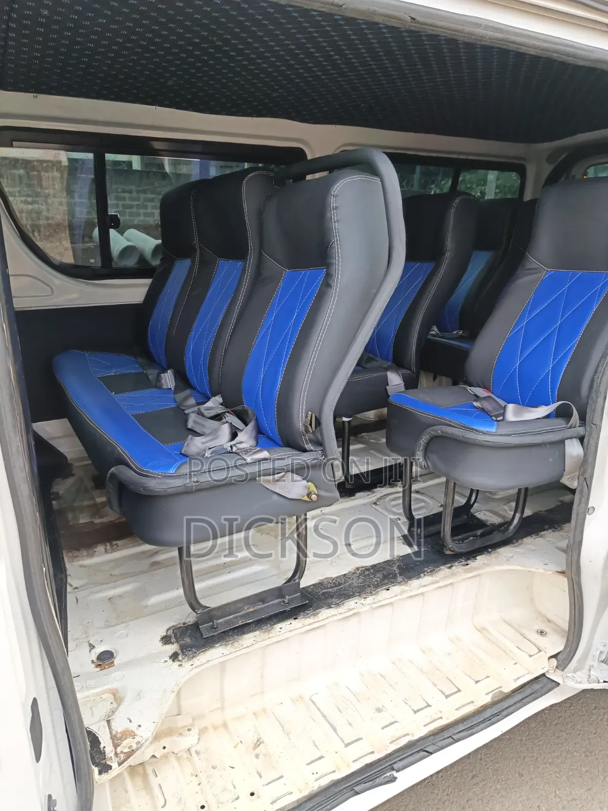 Toyota HiAce 2014 White