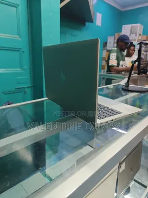 Laptop HP EliteBook 845 G8 8GB AMD Ryzen 7 SSD 256GB