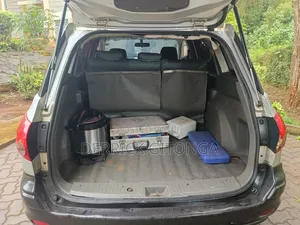 Nissan Advan 2011 Silver