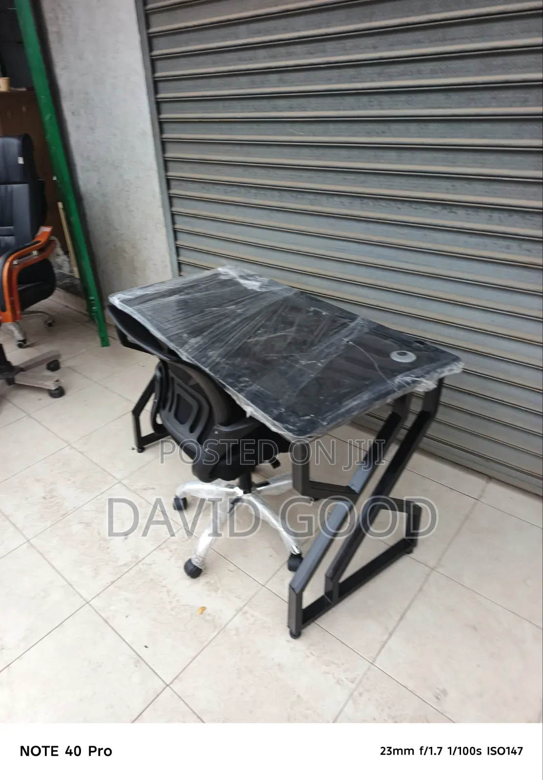 Secretarial Office Chair and Office Table