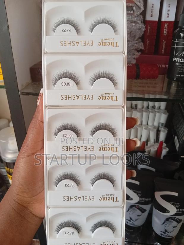 Natural Eyelashes Pair Glamorous - thumbnail 3