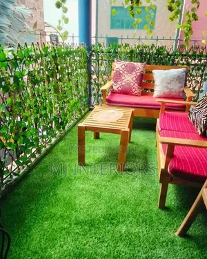 Premium Synthetic Grass for Residential Landscaping Projects