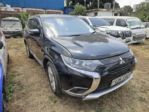 Mitsubishi Outlander 2016 Black