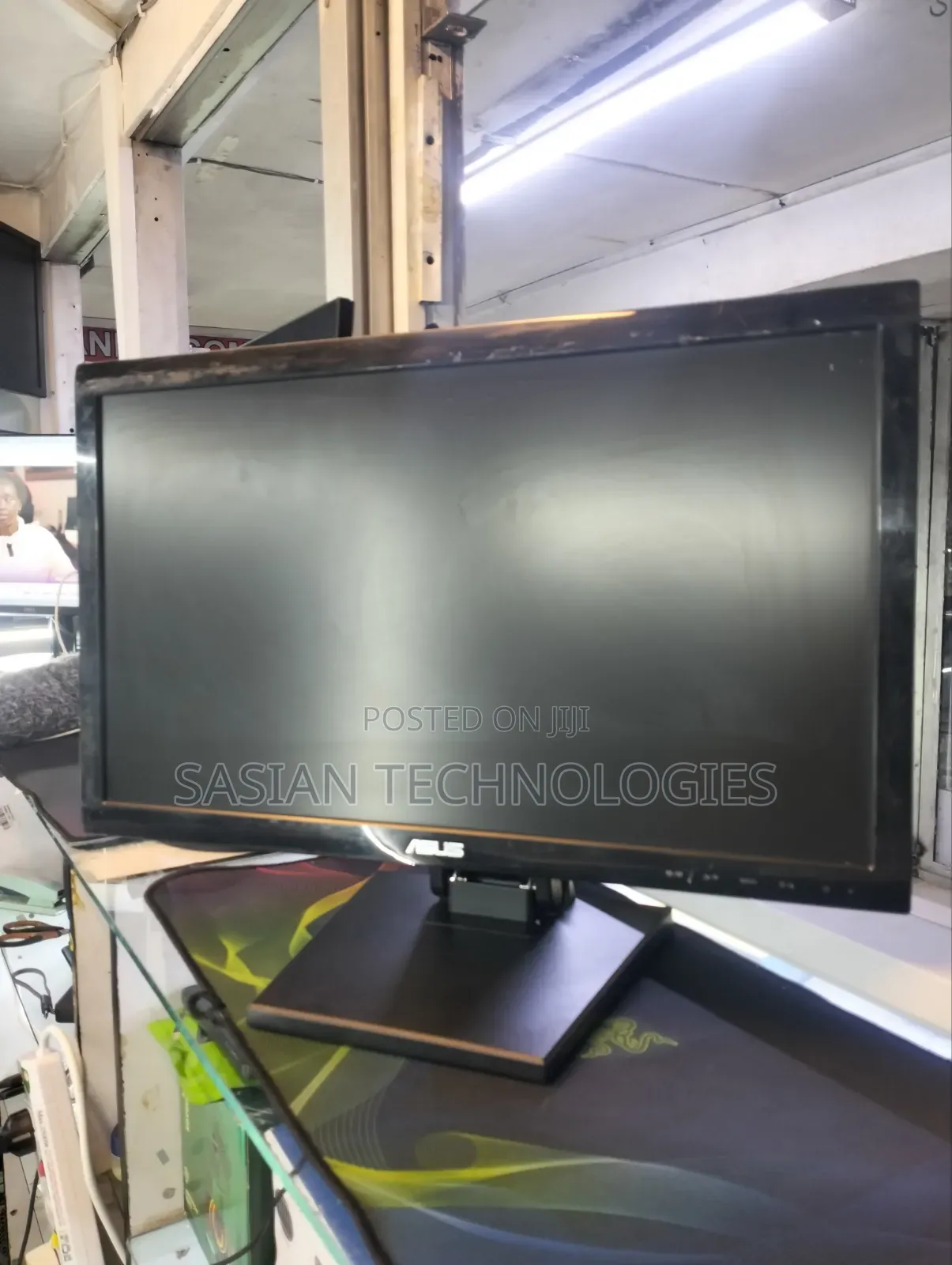 ASUS 20 Inches Wide Monitor