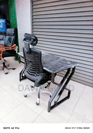Metallic Table and Strong Mesh Headrest Chair