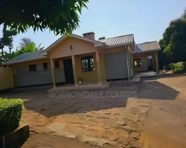 Furnished 4bdrm Bungalow in Thome for sale
