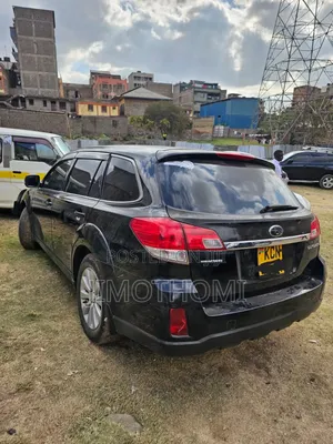 Subaru Outback 2010 Black