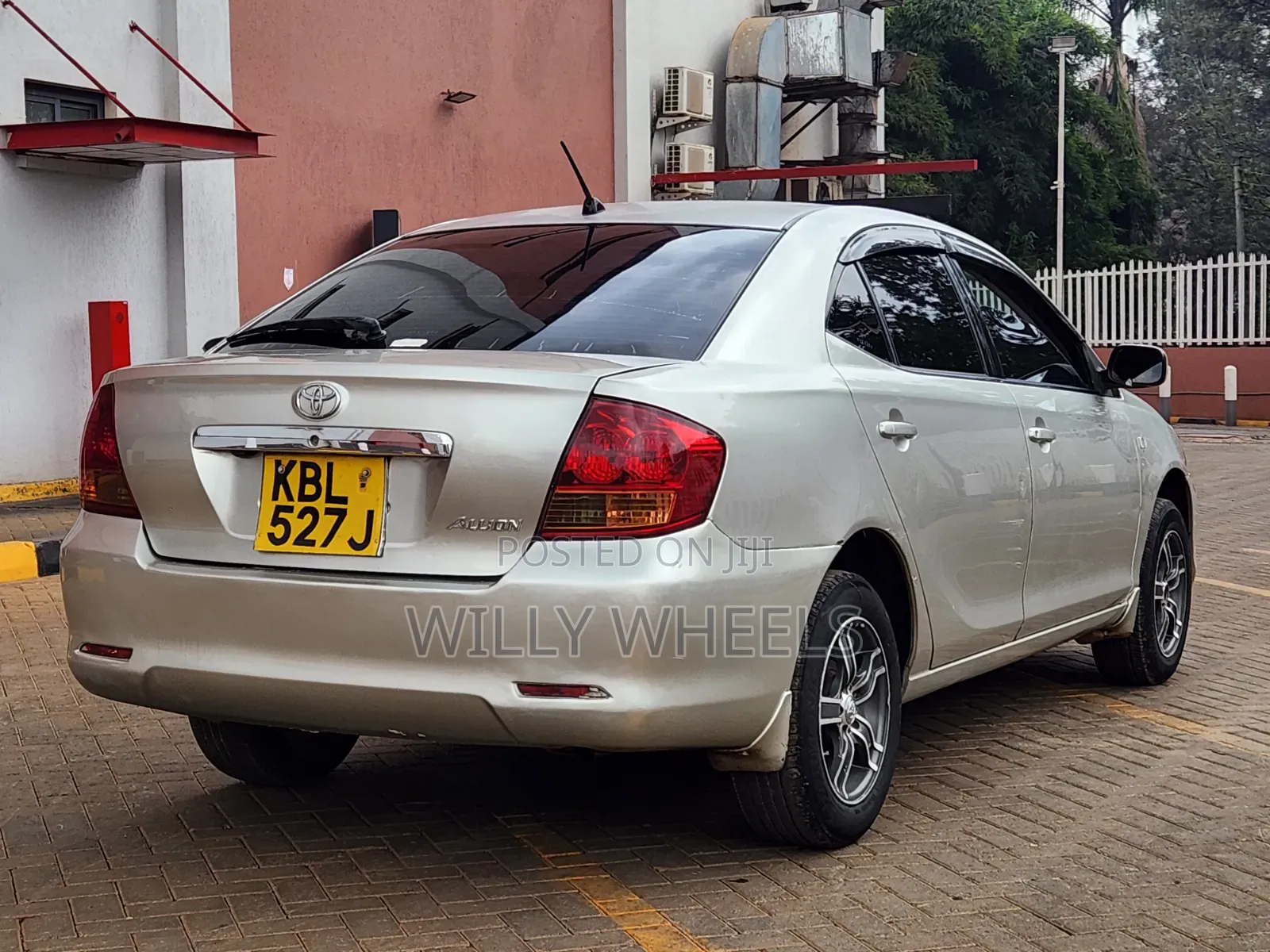 Toyota Allion 2005 Silver