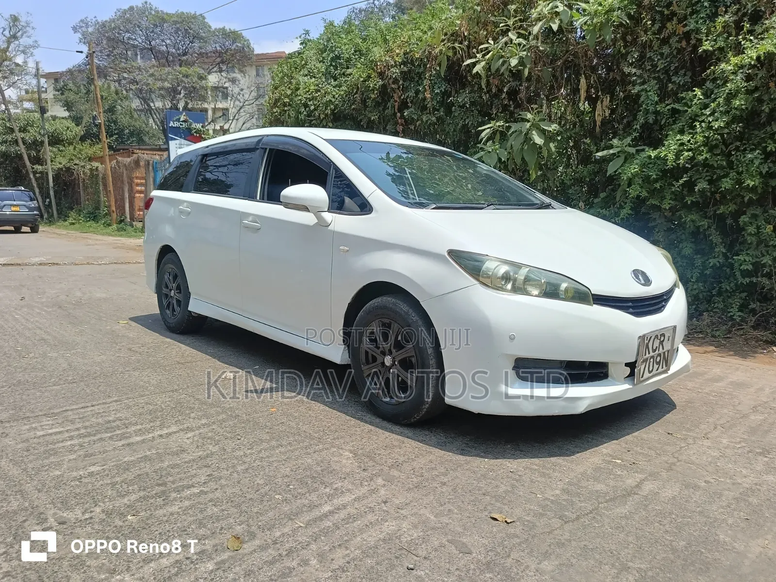 Toyota Wish 2011 White