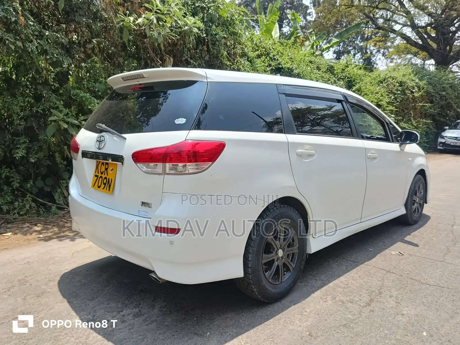 Toyota Wish 2011 White