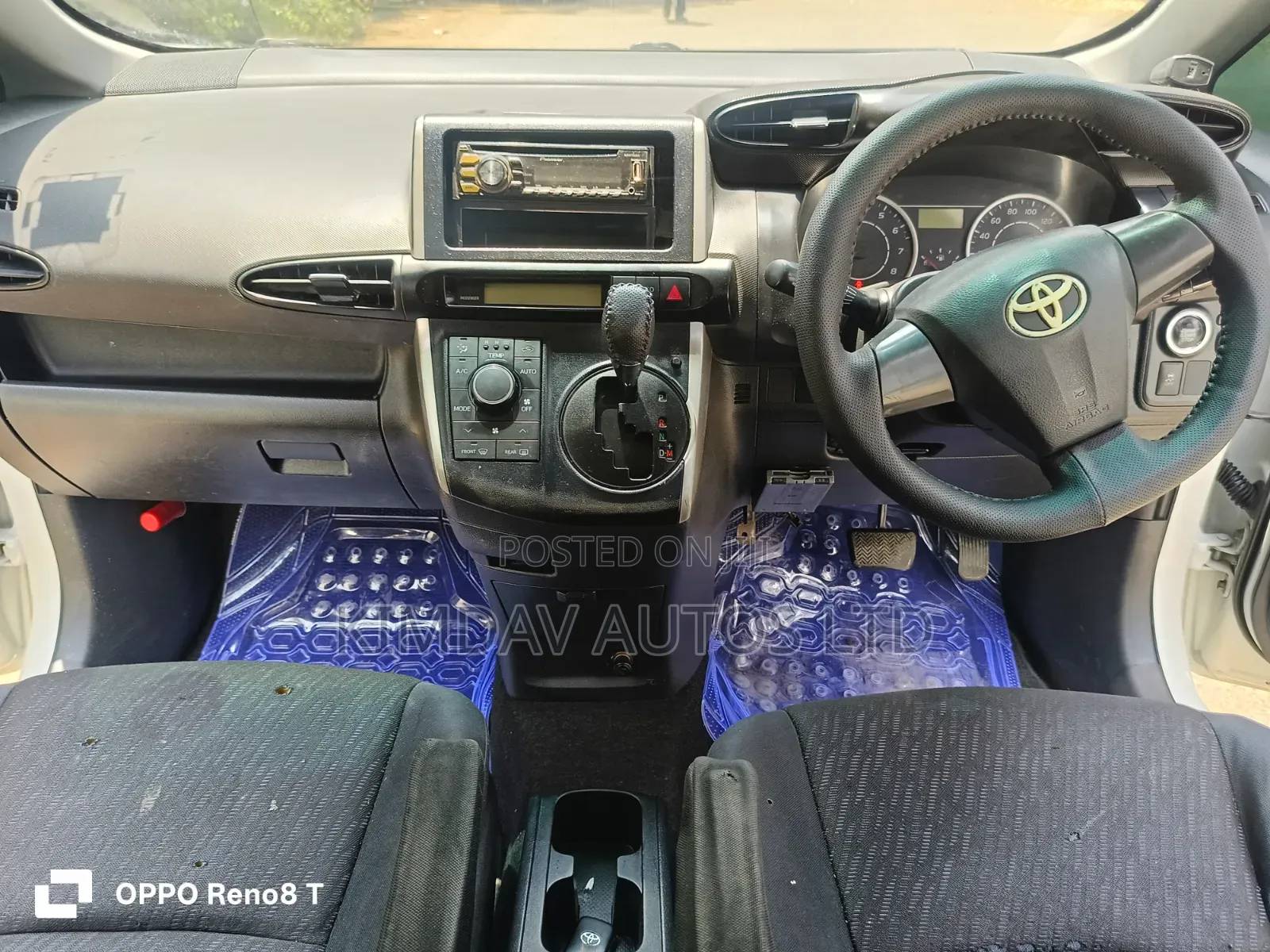 Toyota Wish 2011 White