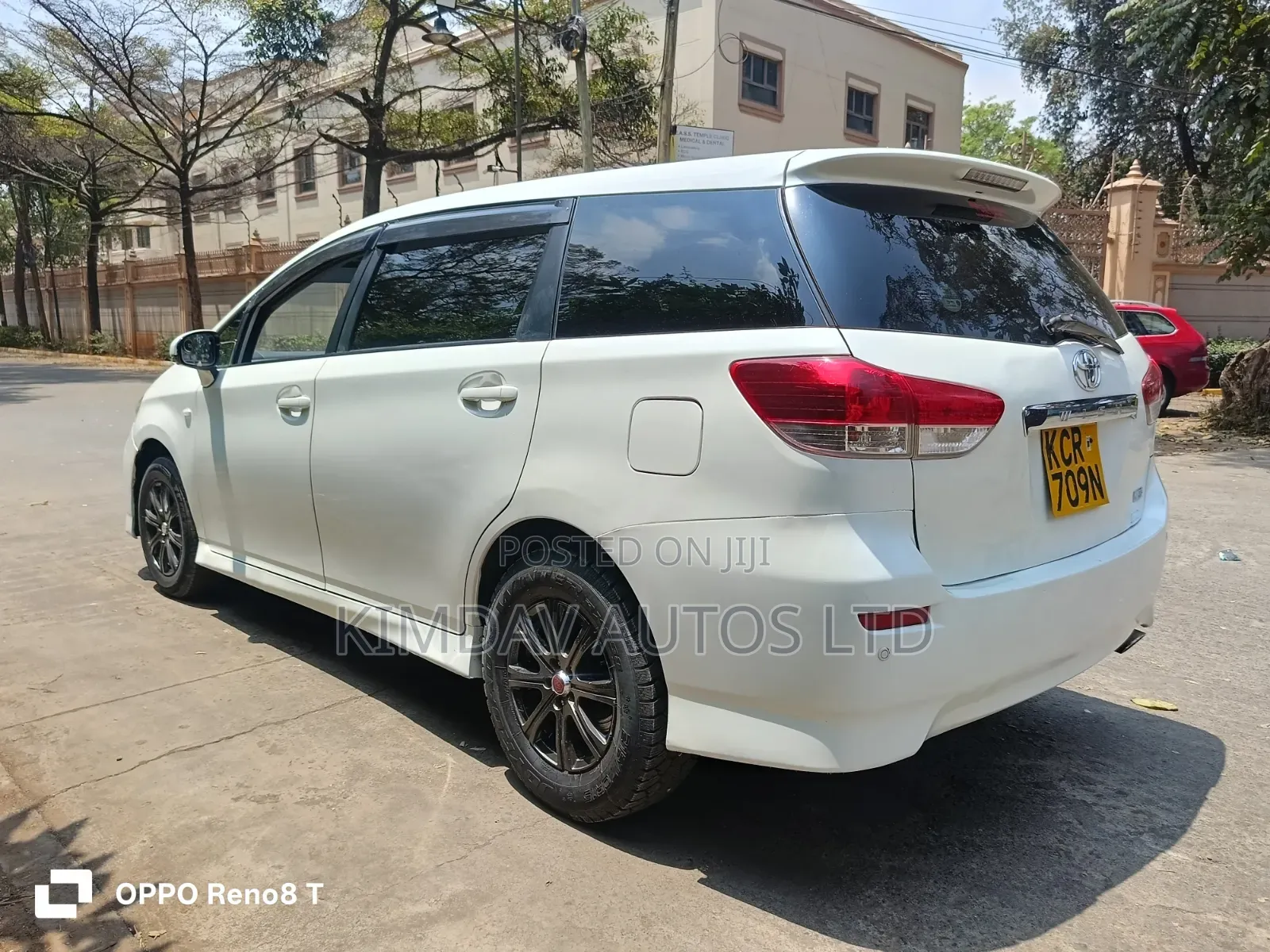 Toyota Wish 2011 White