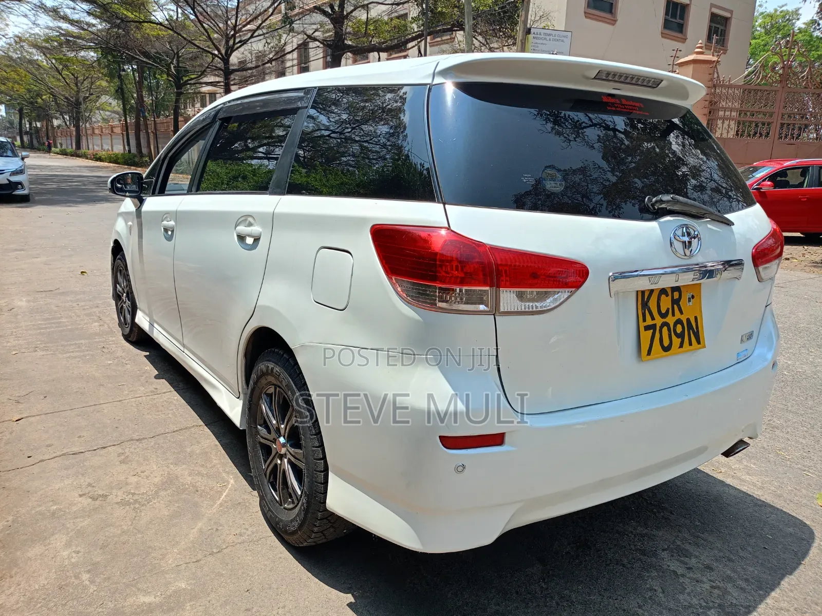 Toyota Wish 2011 White