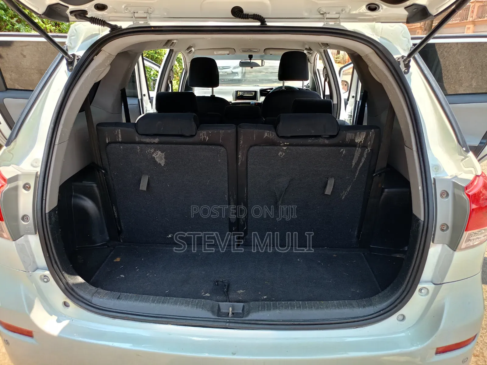 Toyota Wish 2011 White