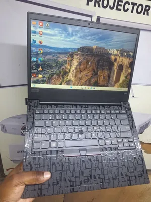 Laptop Lenovo ThinkPad E480 8GB Intel Core i5 SSD 256GB