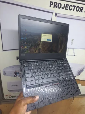 Laptop Lenovo ThinkPad E480 8GB Intel Core i5 SSD 256GB
