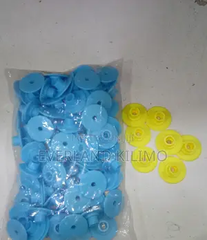 Goats Round Ear Tag With Large Numbers