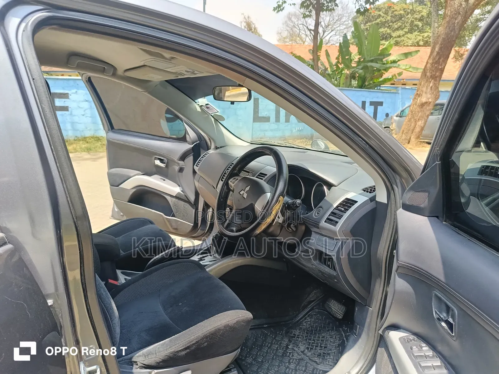 Mitsubishi Outlander 2011 Gray