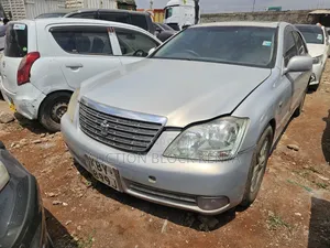 Toyota Crown 2007 Silver
