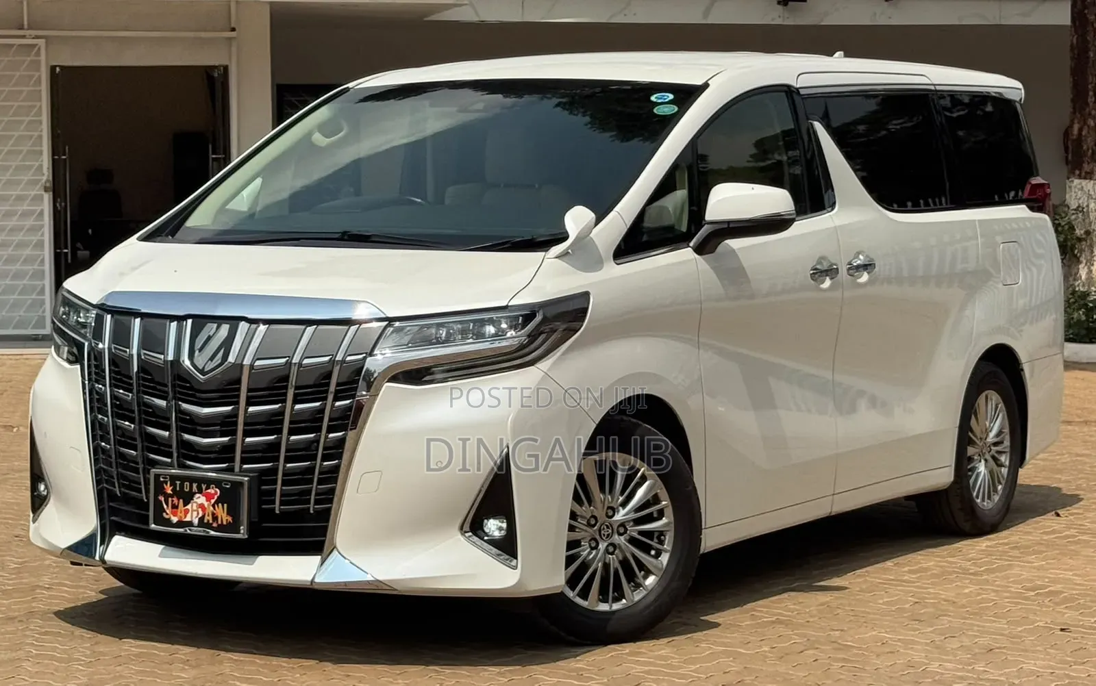 Toyota Alphard 2019 White