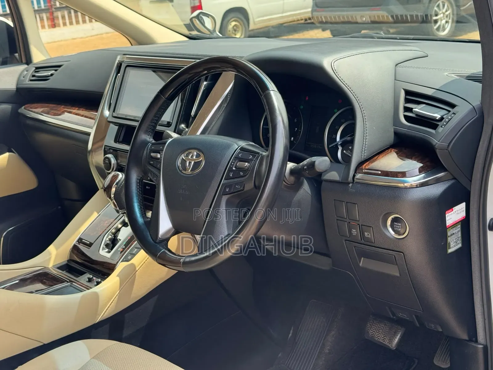 Toyota Alphard 2019 White