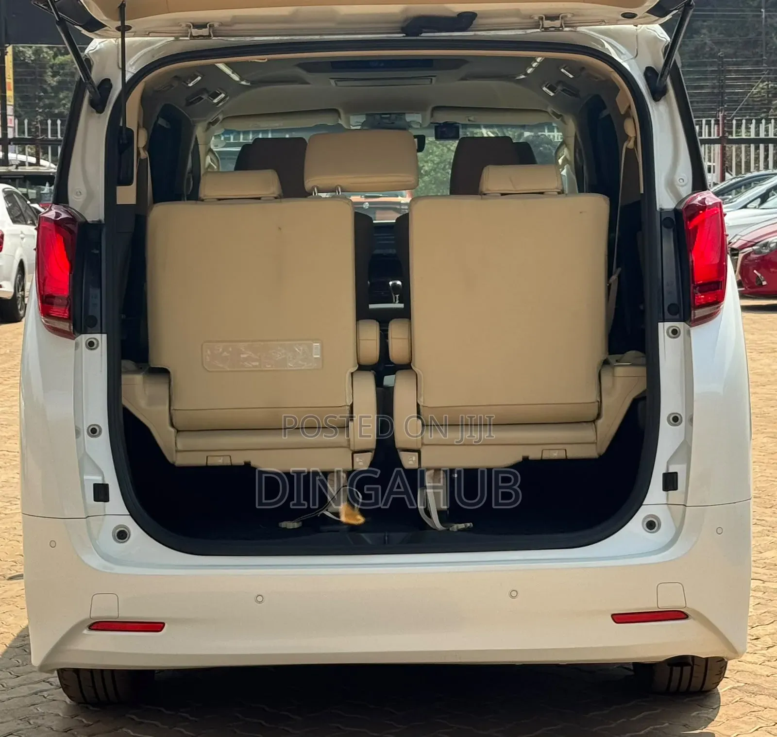 Toyota Alphard 2019 White