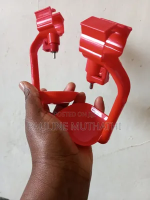 Automatic Poultry Nipple Drinkers With Cup
