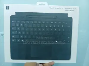 The Microsoft Surface Pro 13'' Flex/Signature Keyboard With Slim Pen