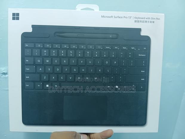 The Microsoft Surface Pro 13'' Flex/Signature Keyboard With Slim Pen